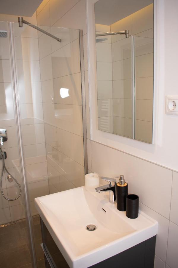 Luxury Cozy 2 Bdr Downtown Apt.2 Budapest Ngoại thất bức ảnh